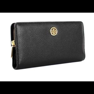 Brand new Tory Burch wallet
